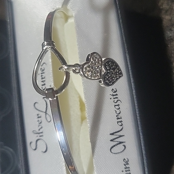 Silver bangle with Marcasite - Picture 1 of 5